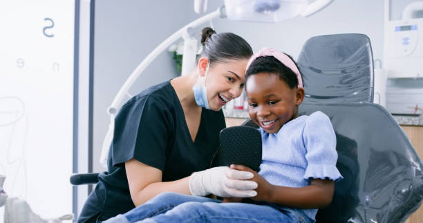 Best Tooth Extraction  in Smithville, TX