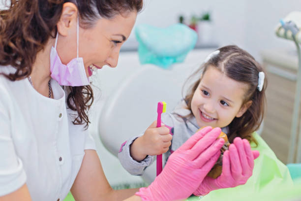 Emergency Dental Services in Smithville, TX